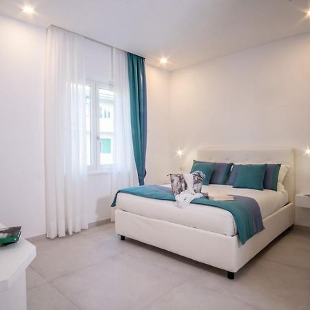 Leone Rosso Apartments Сорренто Экстерьер фото